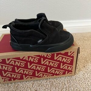 Toddler Black Slip-On Vans Size 5.5